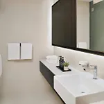 Sheraton Grand Hotel, Dubai